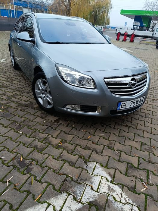 Opel insignia  sport