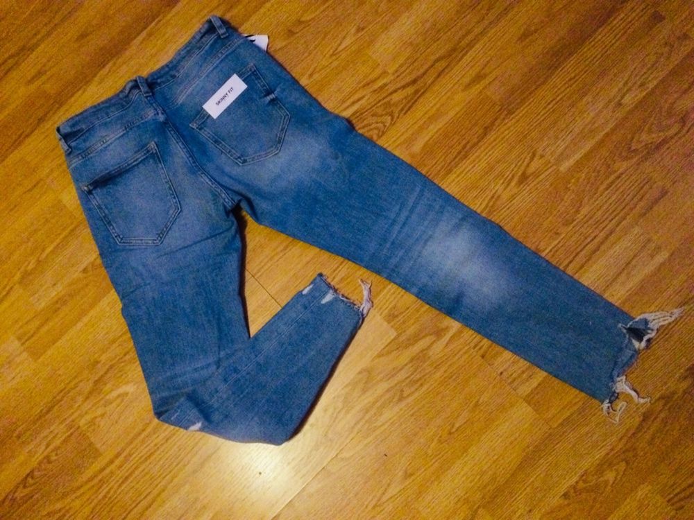 Jeans/ blugi/ pantaloni ZARA
