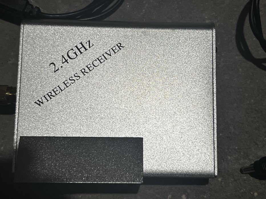 Безжична камера за наблюдение с приемник