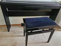 Set pian KORG LP 180 cu scaun