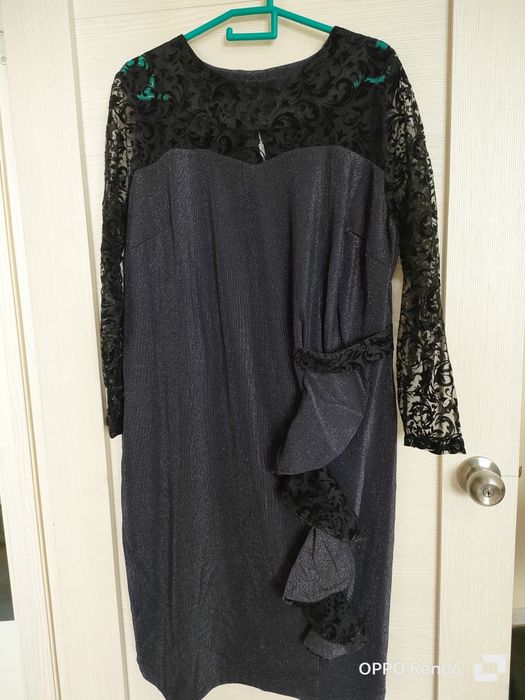 Продам платье блестящие