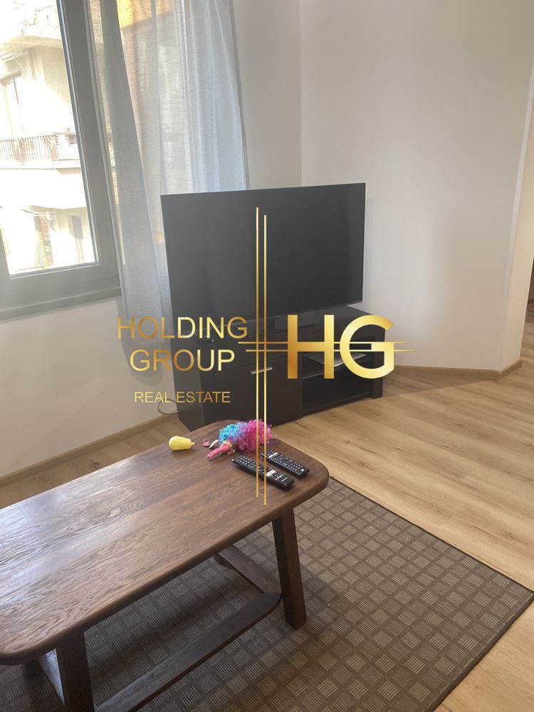 Продава се Тристаен апартамент в Варна, Колхозен пазар - 100 кв.м за 1600 €/кв.м - Снимка #4