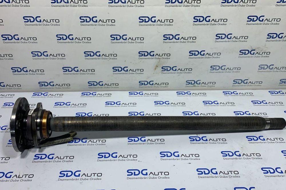 Butuc/ planetara dreapta 30 dinti A9063504010 Mercedes Sprinter 2006/2018