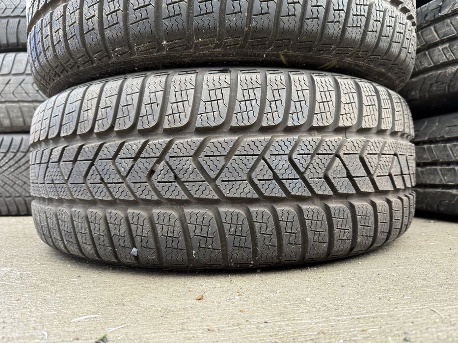 Anvelope 225/50/17 Pirelli