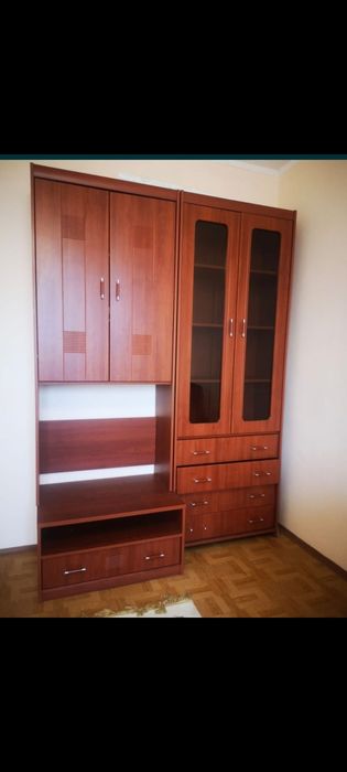 Продается шкафы в отличном состояний