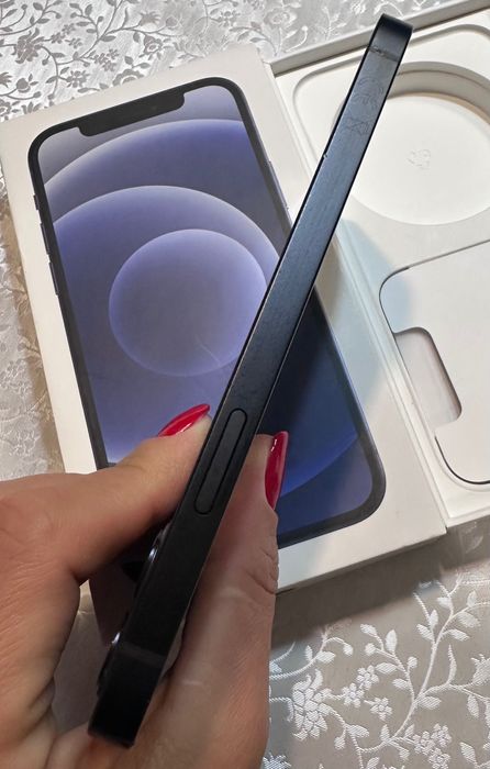iPhone 12 Black 128 GB