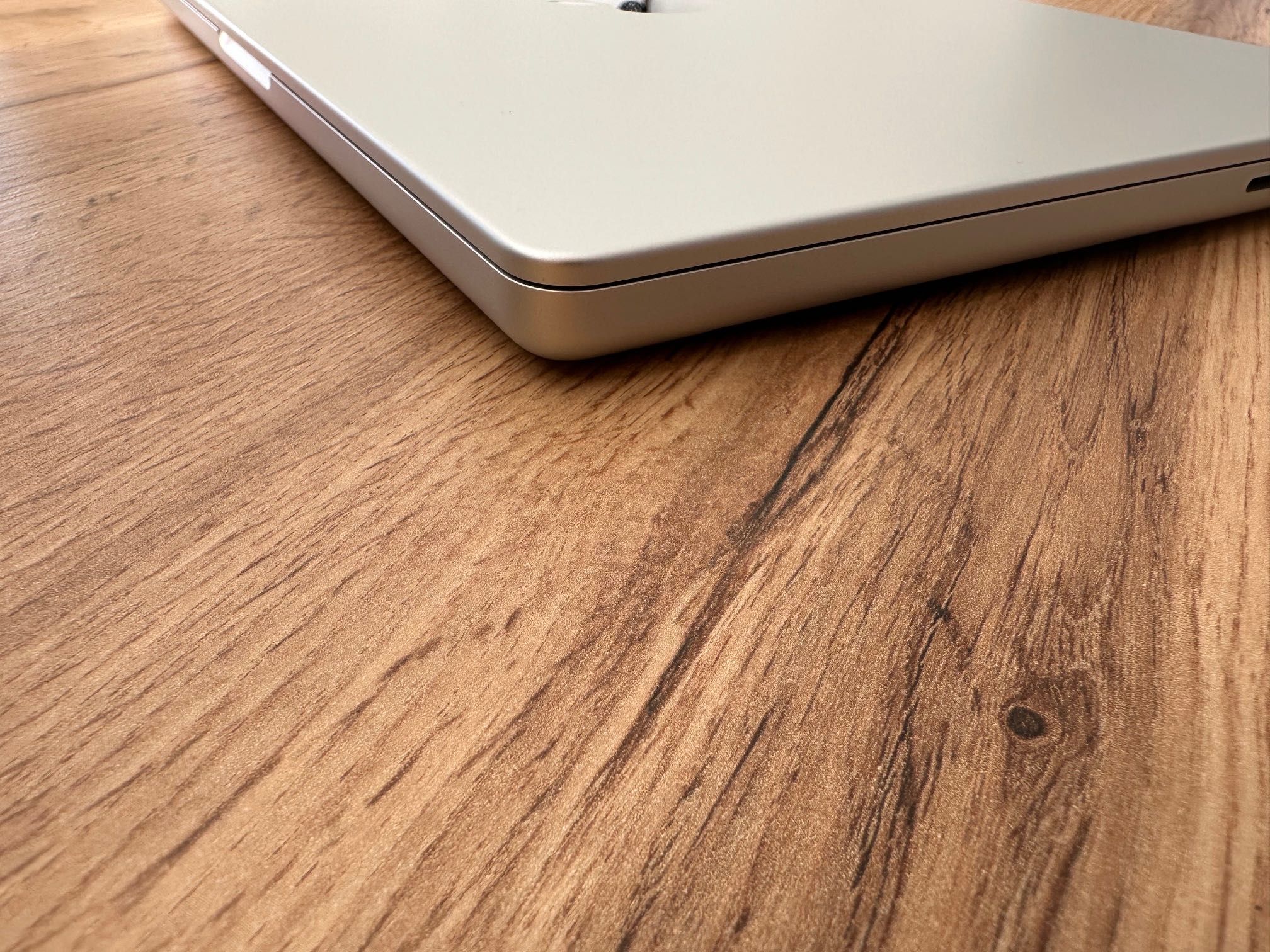 MacBook Pro 14" M1 PRO 8-CPU, 14-GPU, 16RAM, 512SSD В ГАРАНЦИЯ