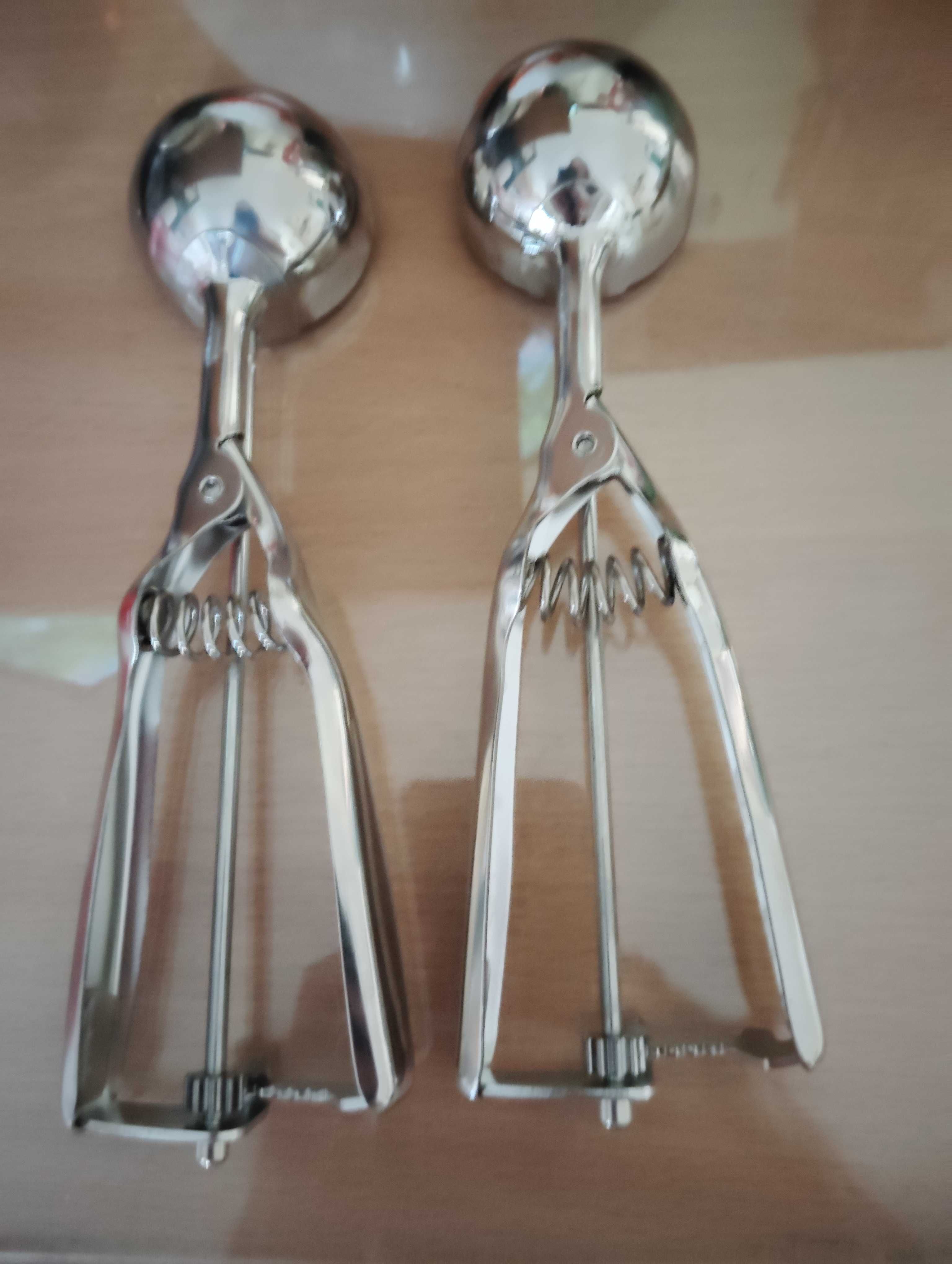 Сет от две лъжици за сладолед