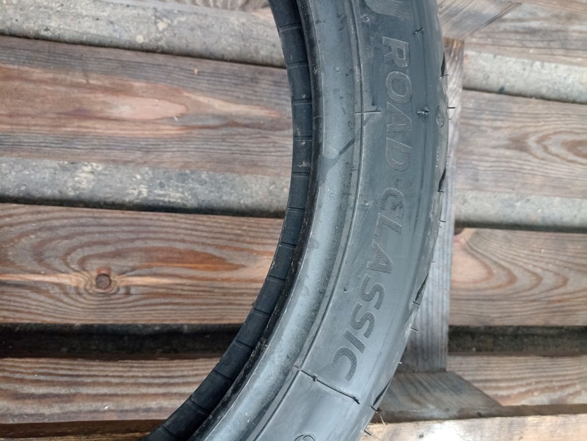 O anvelopa de fata NOUA Michelin 90/90 B18 dot 4020
