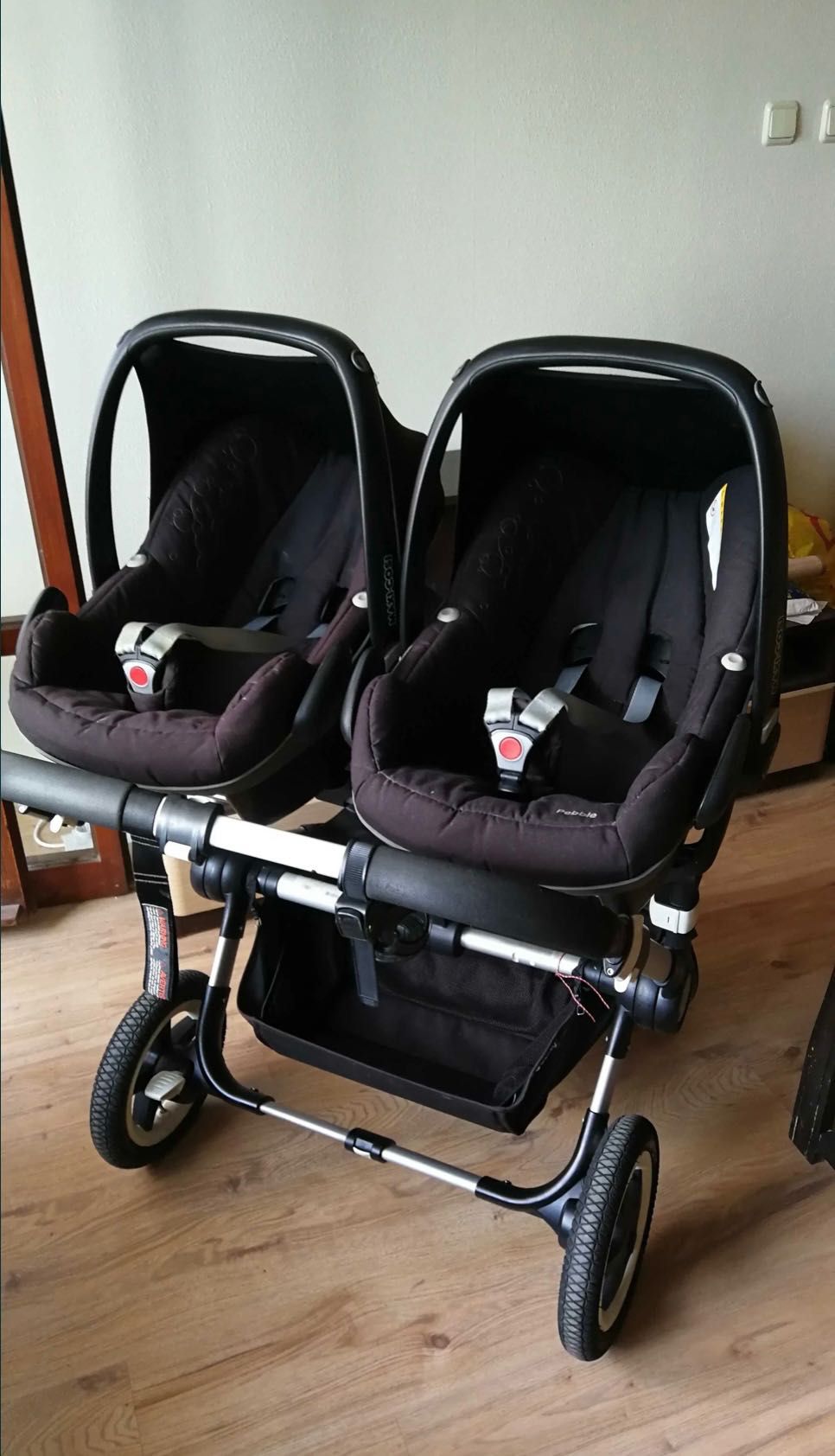 Количка Bugaboo за близнаци