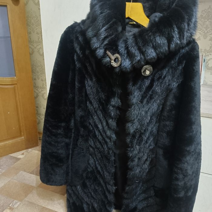 Продам шубу Мутон