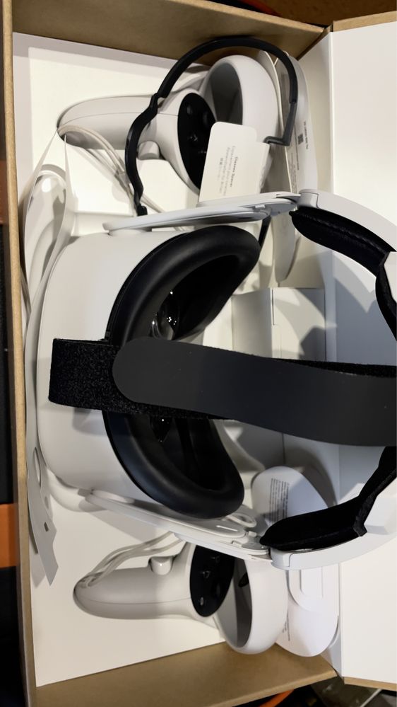 Очила за виртуална реалност Oculus Quest 2 256gb