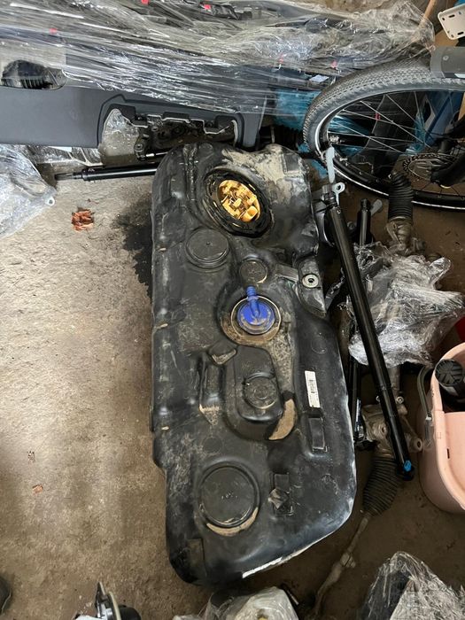 Rezervor combustibil bmw x4 g02 m40d