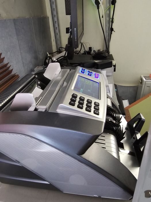 Masina numarat bacnote