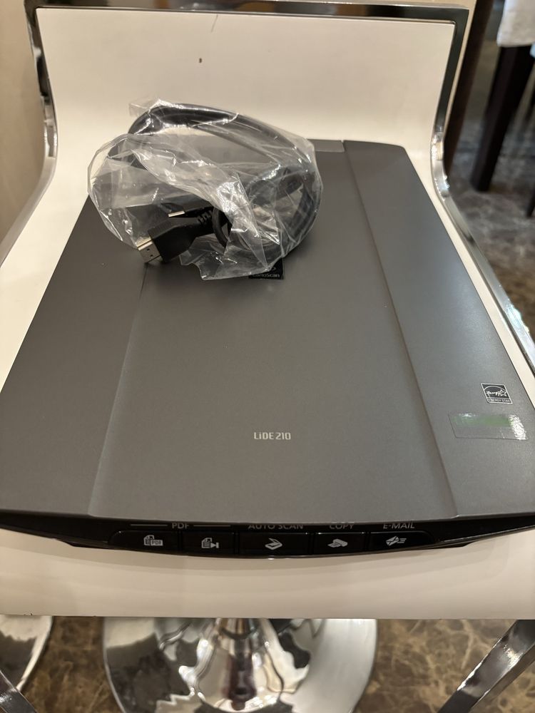 Canon Canoscan Lide 210