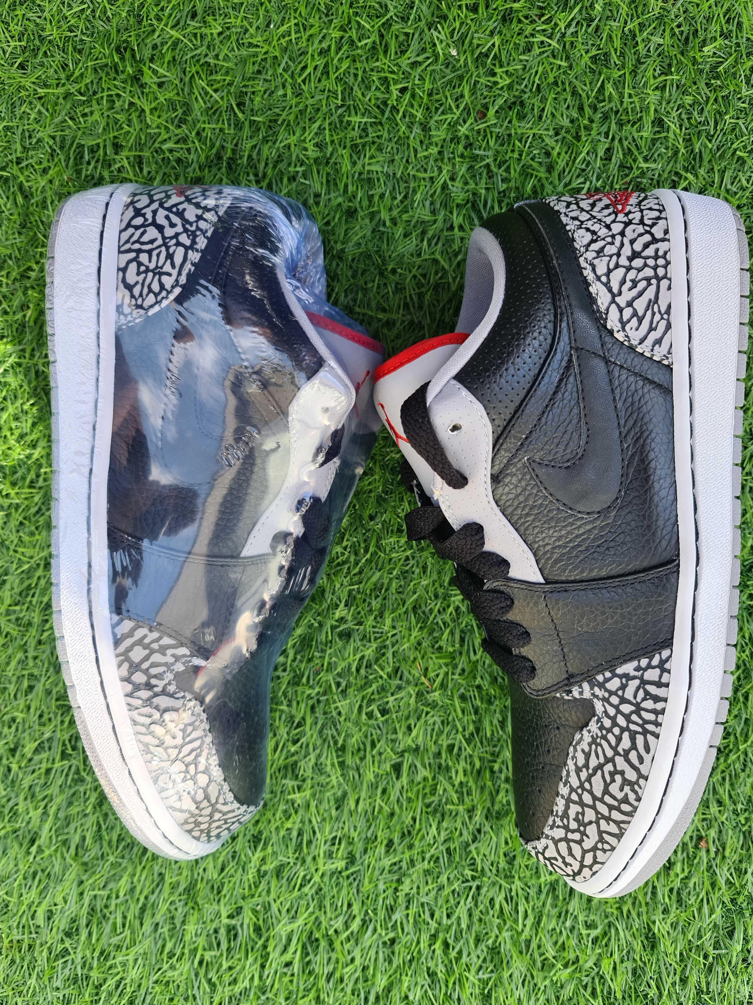 Jordan 1 low Black Cement 2008