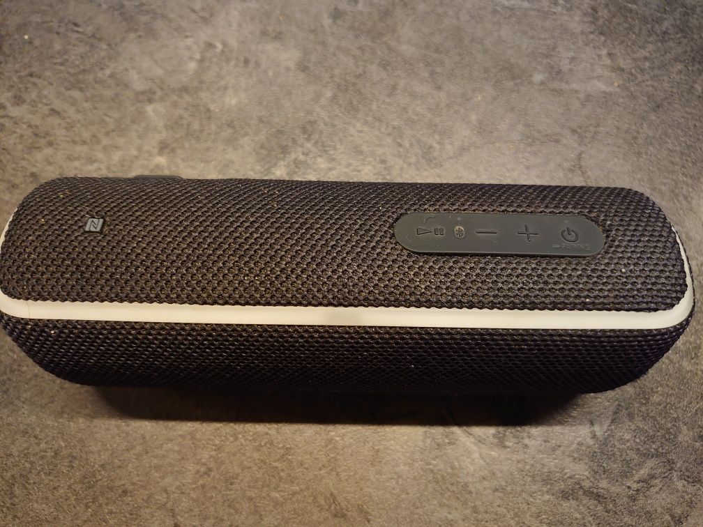 Тонколонка безжична Sony SRS-XB21