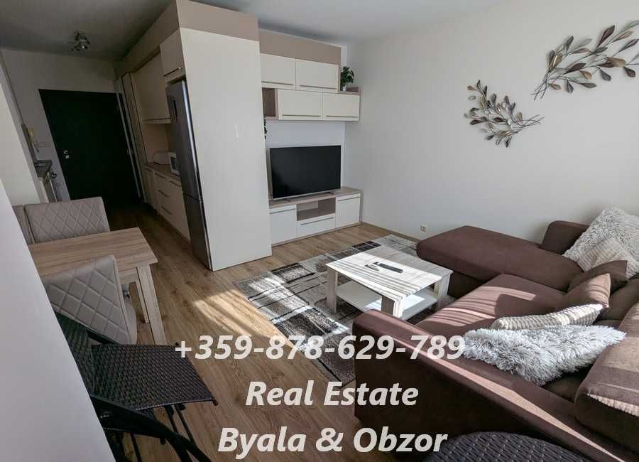 Добре обзаведен двустаен апартамент в гр.Обзор