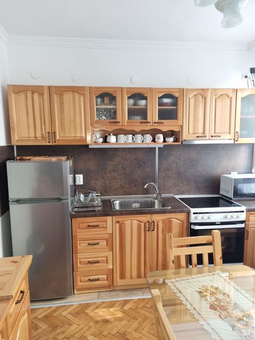 Продажби. Етаж от