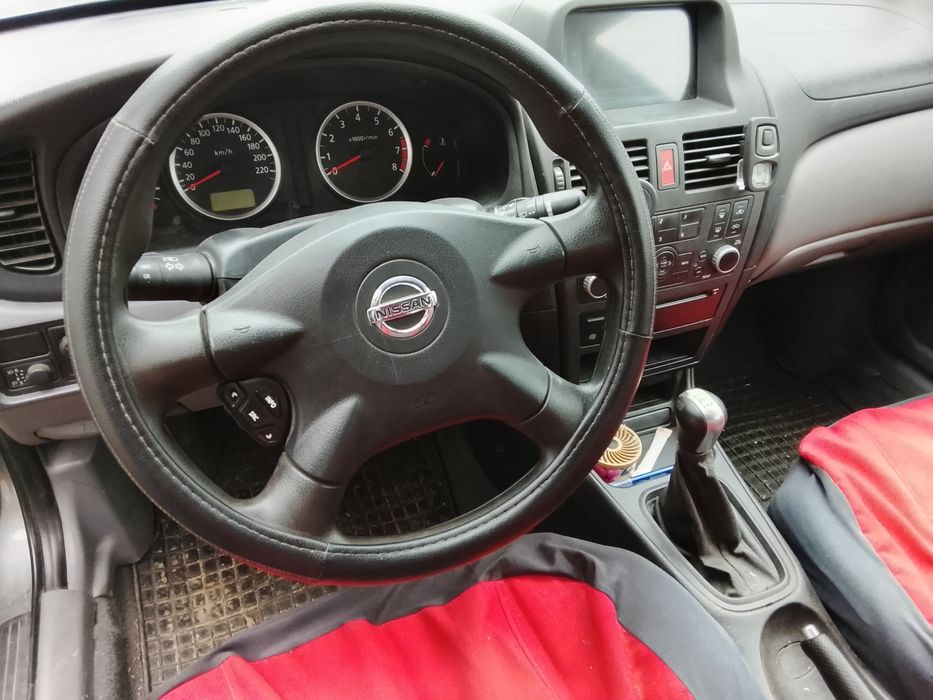 Nissan Almera n16