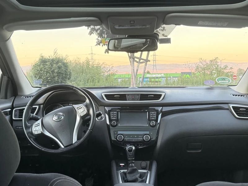 nissan qashqai 2014