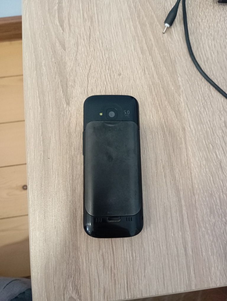 HTC diamond 2  ..