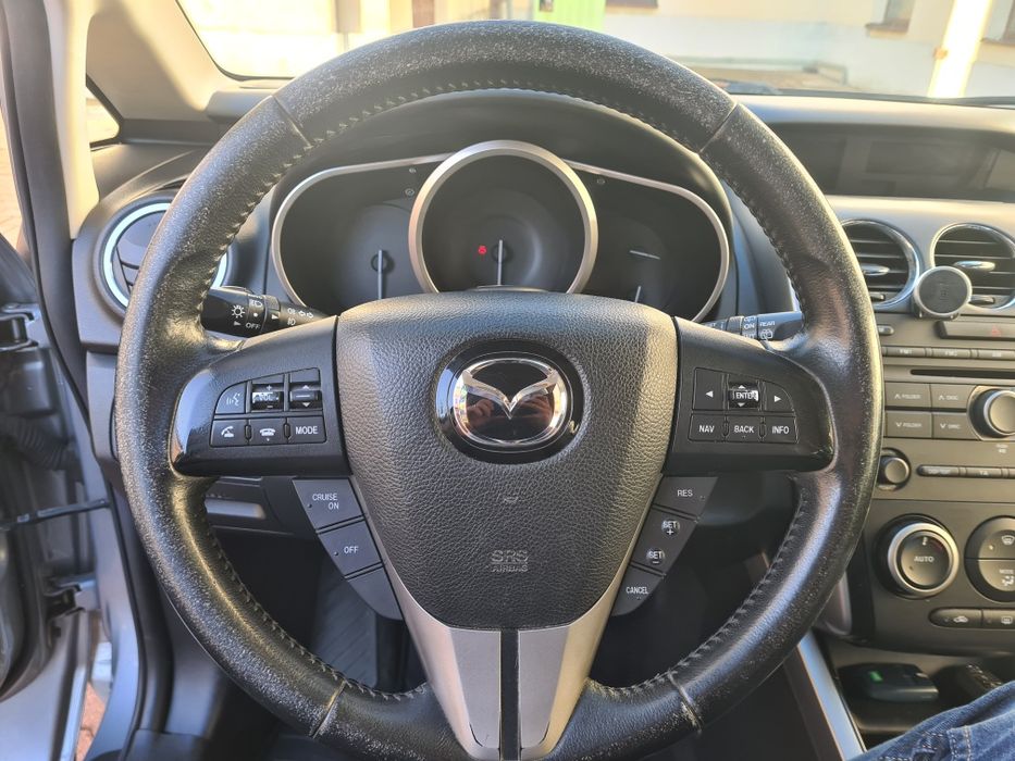 Vând Mazda CX7  an 2010