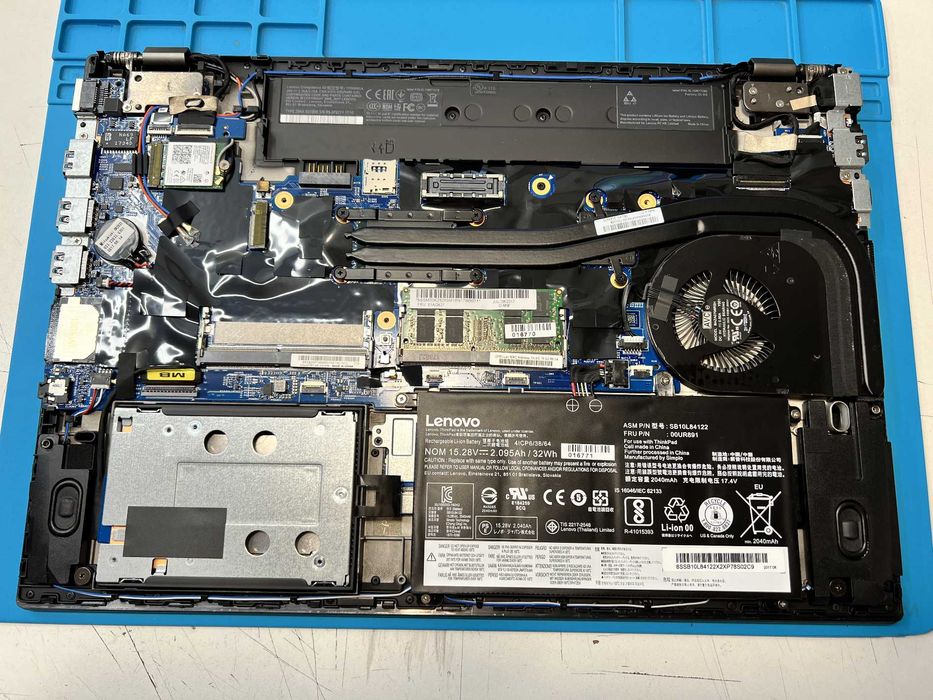 Lenovo ThinkPad T570 • i5-7300U • 16GB • 260GB • 940MX 2GB • Гаранция