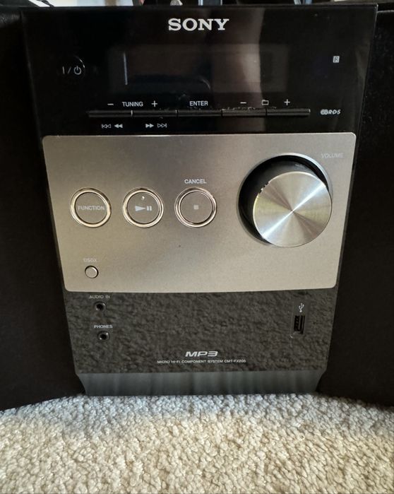 Vand mini sistem audio Sony, model CMT FX-205