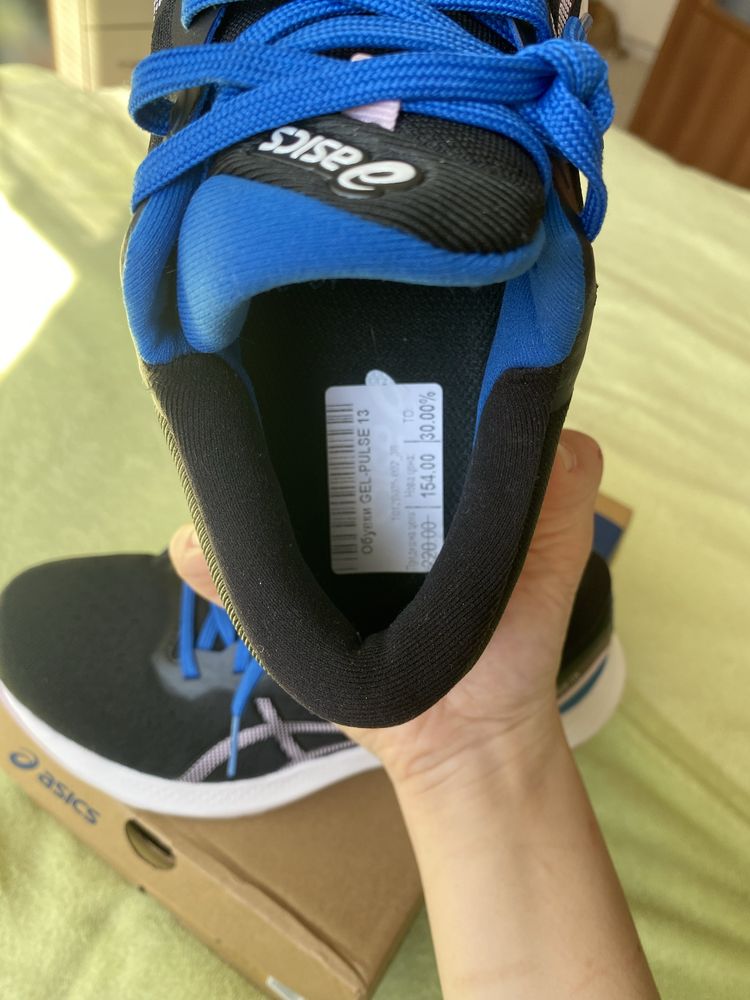 Маратонки asics 38-39