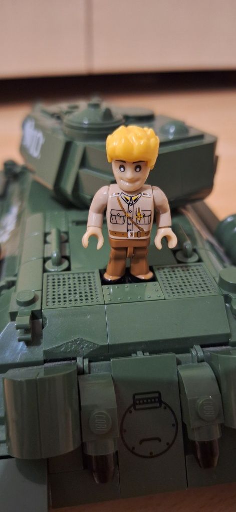 Cobi Tanc T34 85 Rudy