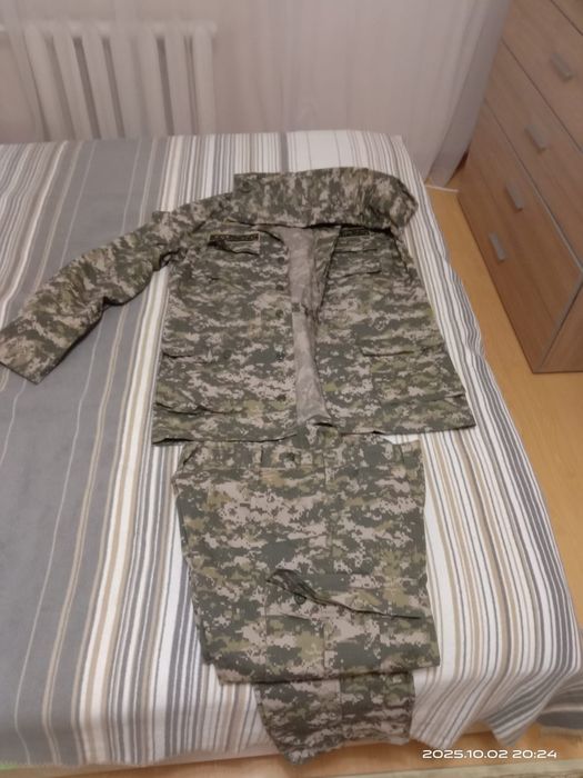 Продам форму камуфлированную