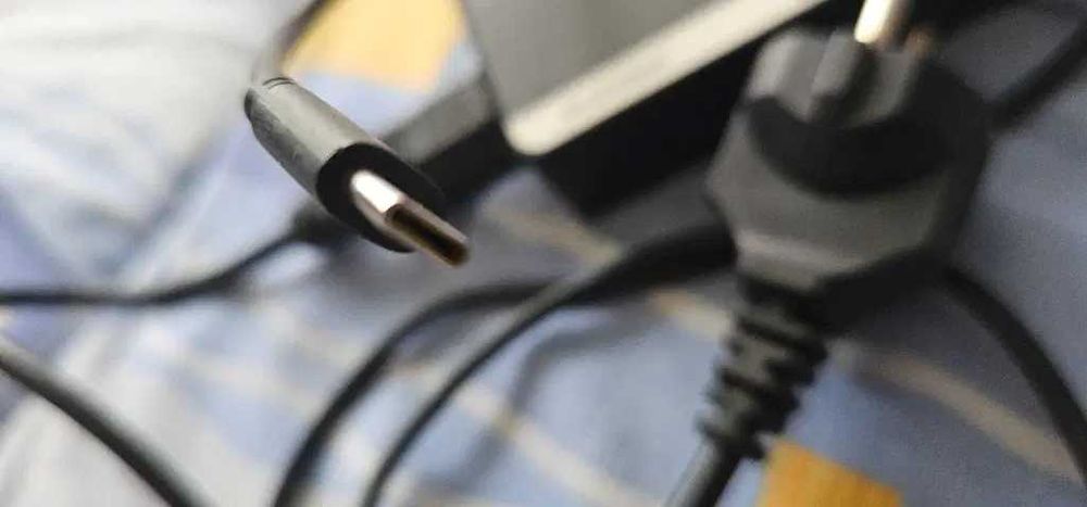 incarcator original Lenovo ADLX65YCC3D 65W USB-C