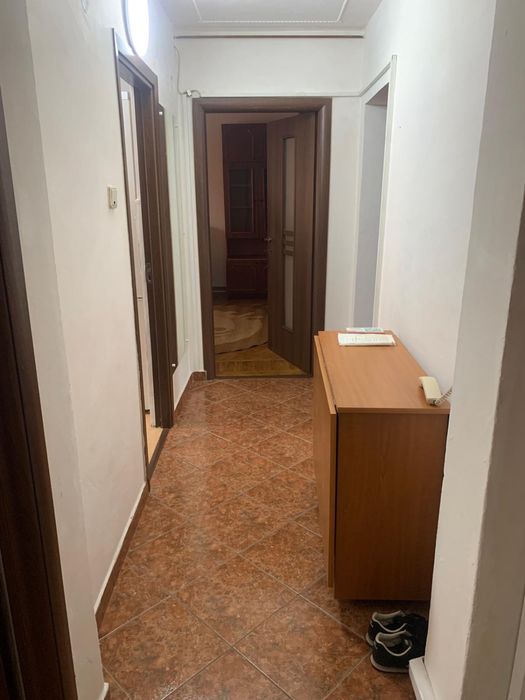 Apartament cu 4 camere de vanzare in Corabia