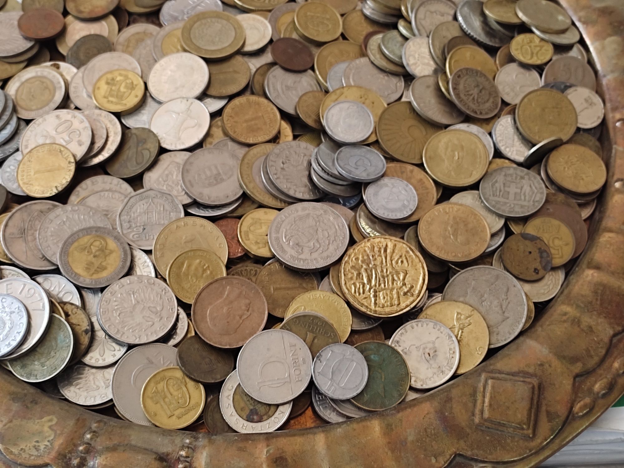 Лот монети 500 броя