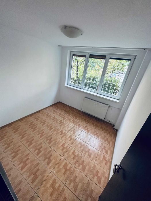 Vand Apartament 4 camere, parter, zona Apusului, Sector 6, Bucuresti