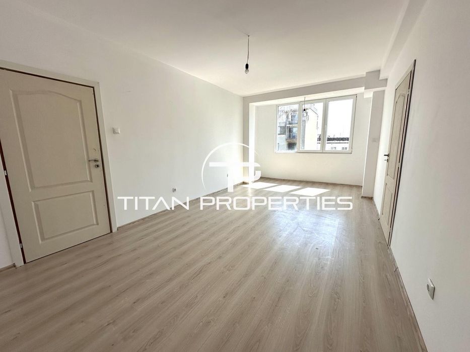 Лична оферта! Тристаен апартамент в ж.к Възраждане