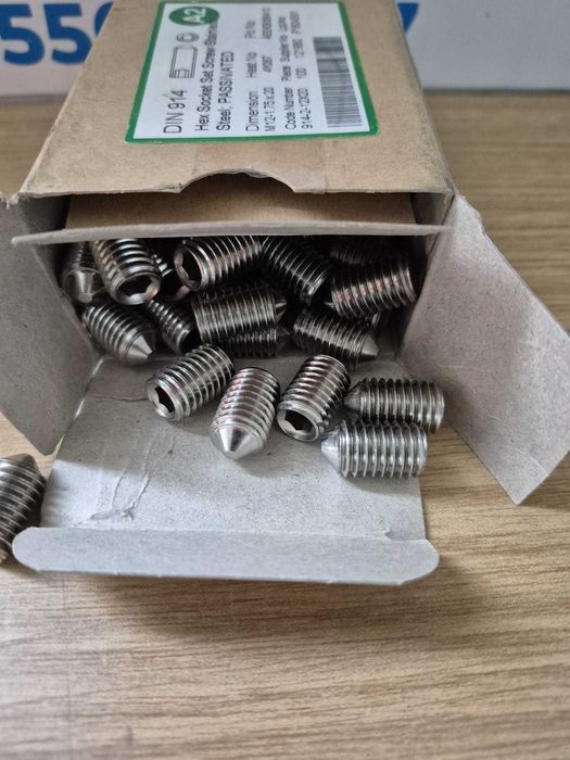 suruburi fixare interioare - m12 1,75x20 - lot 10-25-8