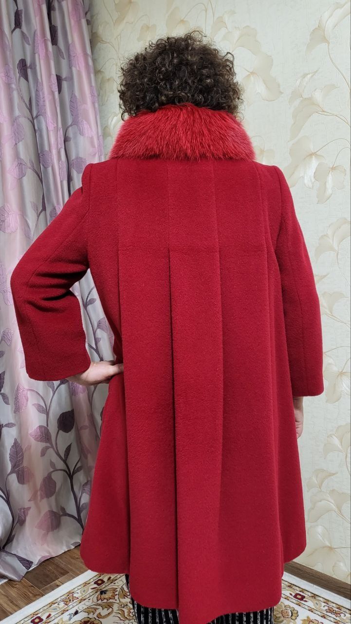 Женское пальто, из шерсти альпаки