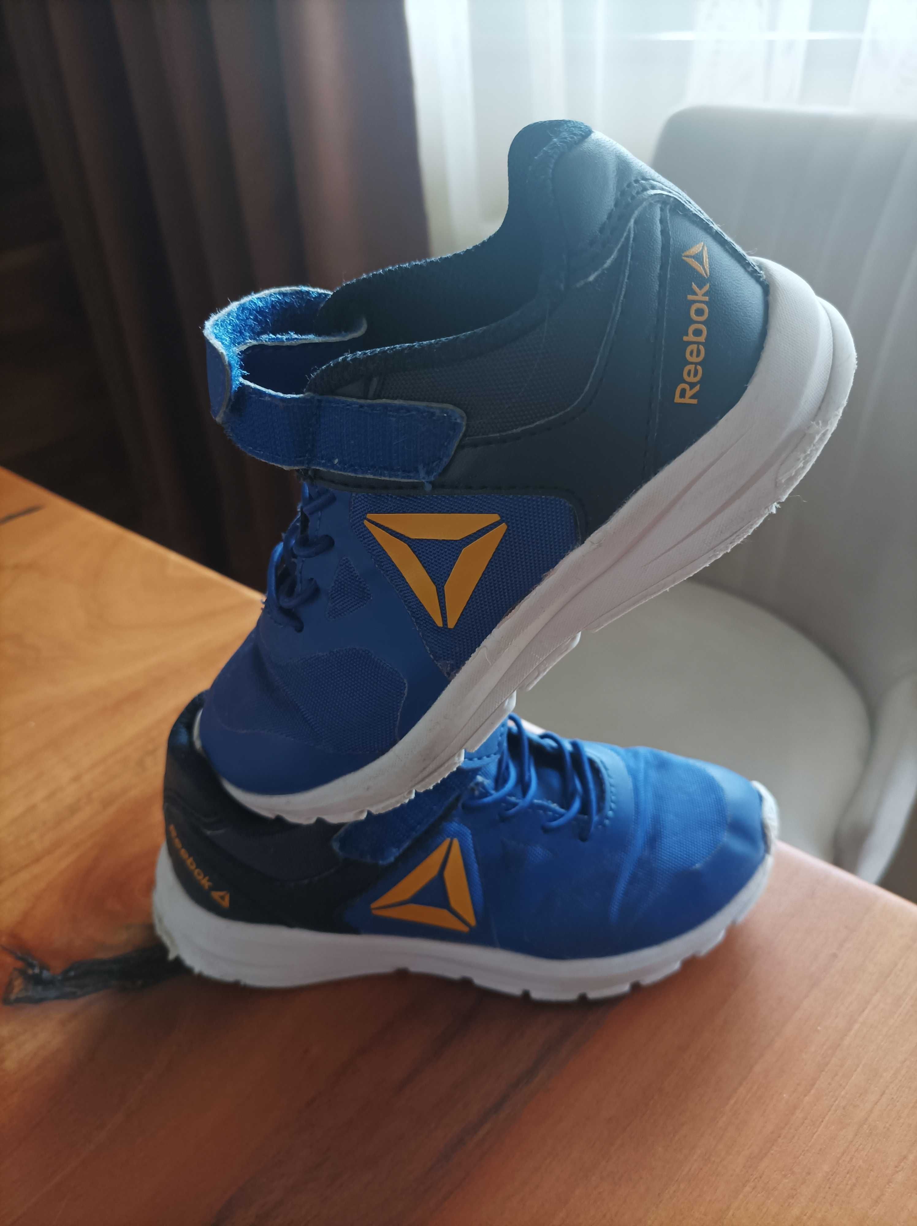 Reebok детски маратонки номер 29