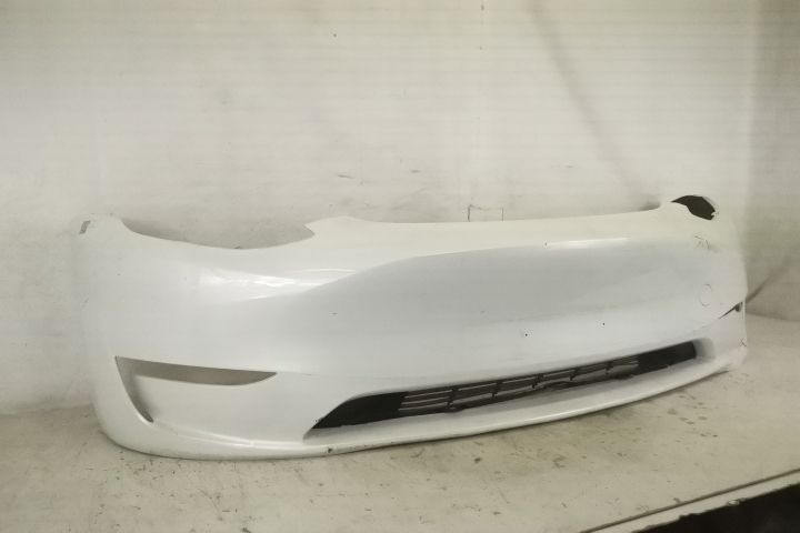Bara Fata Facelift Originala In Stare Buna Tesla  Model Y  1 Tesla  Mo