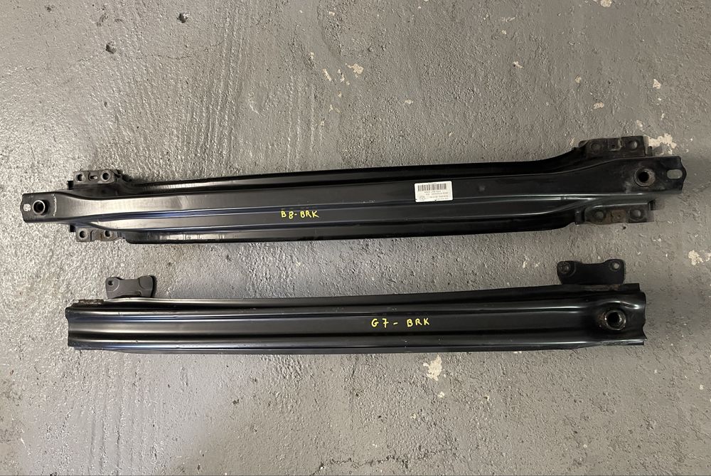 Armatura bara spate passat b8 golf 7 (break)