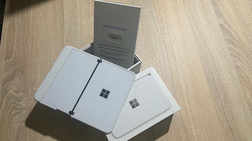 Telefon Microsoft Surface Duo, alb, 128 GB memorie, 8GB RAM