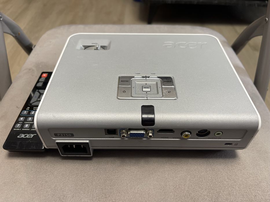 Videopriector Acer P3250 Dlp in stare buna