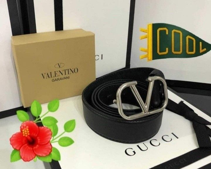 Curele unisex, logo metalic,diverse mărimi, etichetă