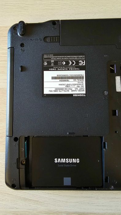 [Лаптоп] Toshiba C660 - SSD, i3-2310, Nvidia GT315M GDDR3, 5GB RAM
