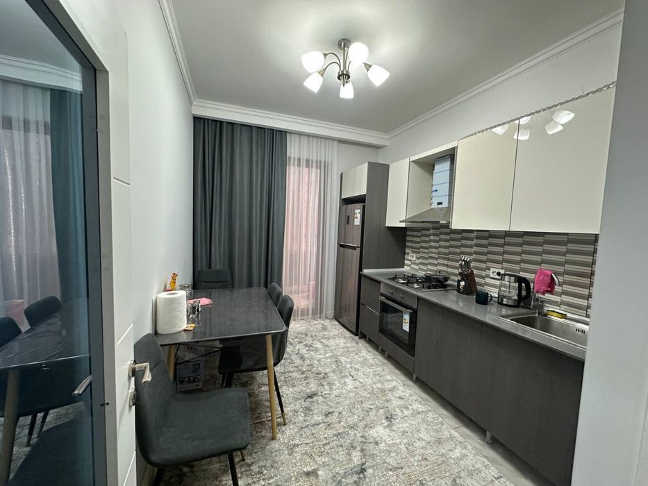 ЖК Истанбул Ситй 3 ком 7 этаж 9 этажка все ест фото реално 2 санузел