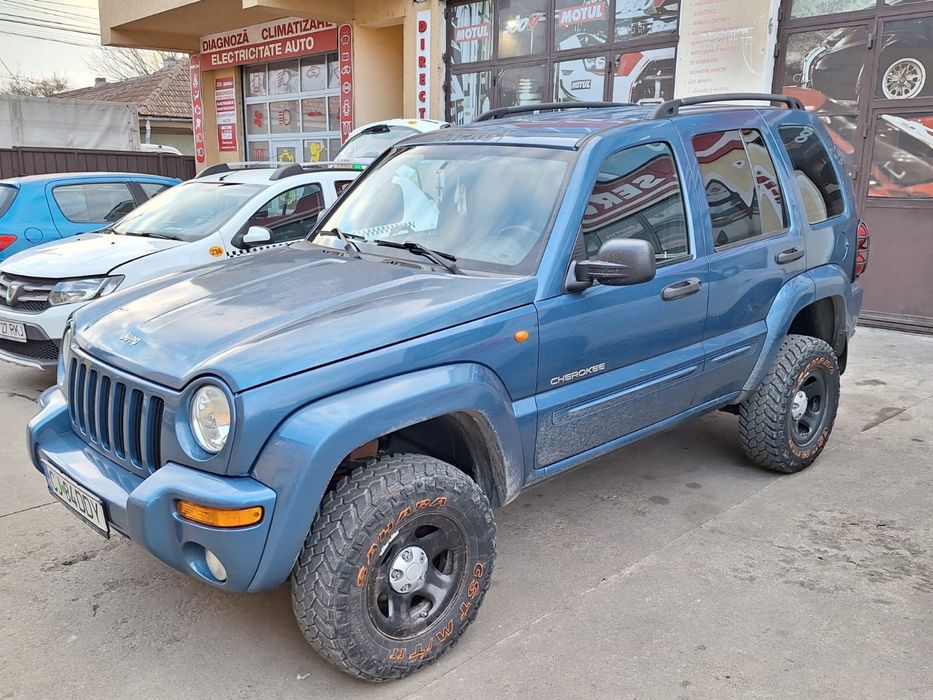 Vand Jeep Cherokee Limited 2.5 Diesel / 145 Cp