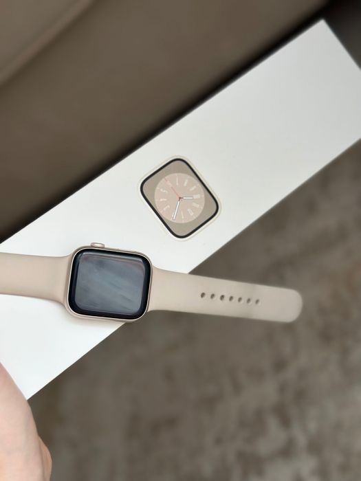 Apple Watch 8 series