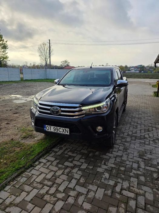 Toyota Hilux Primul proprietar- istoric reprezentanta- garantie